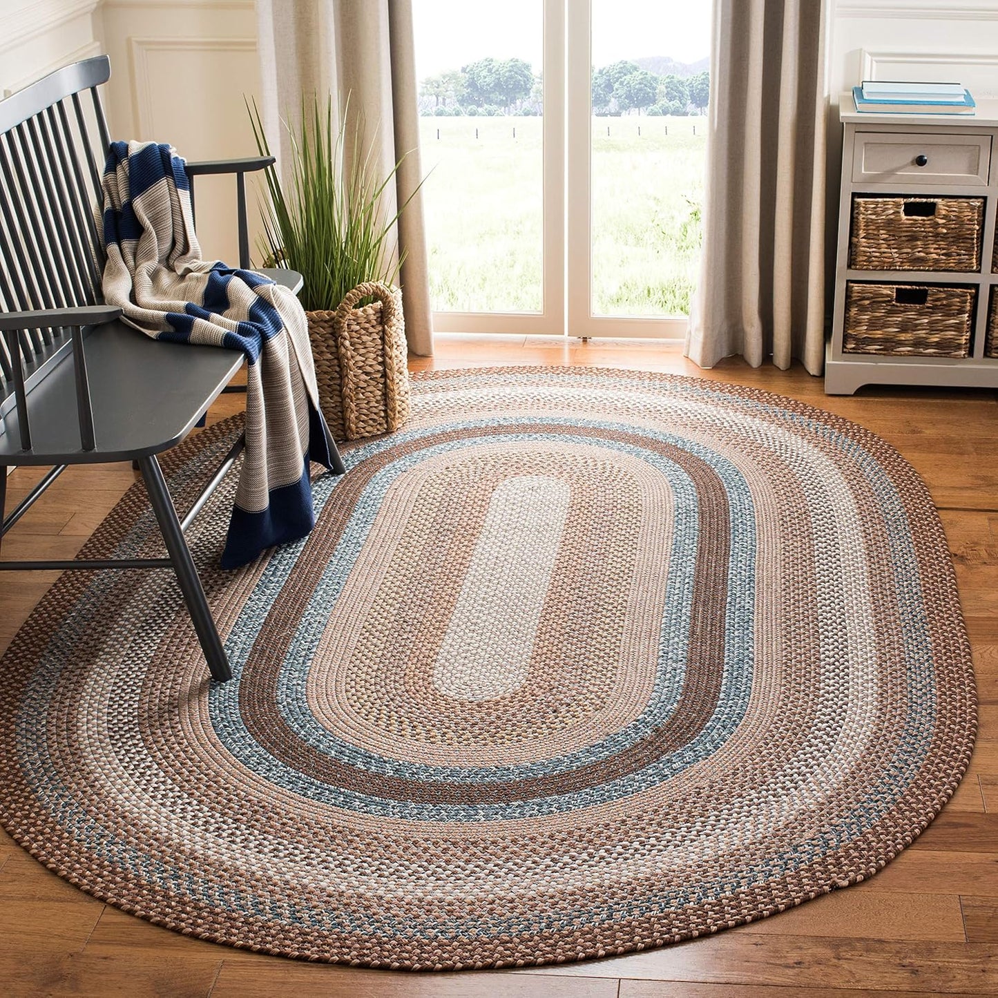 SAFAVIEH Braided Collection Area Rug - 8' Round, Brown & Multi, Handmade Country Cottage Reversible, Ideal for High Traffic Areas in Living Room, Bedroom (BRD313A)